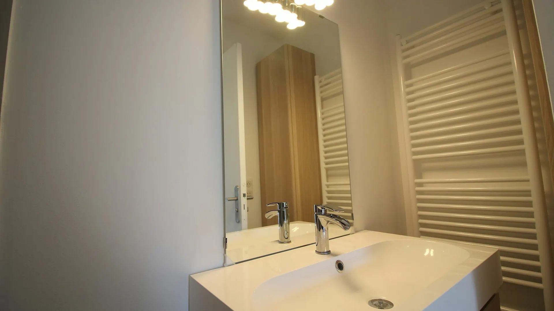 Apartment Nice Booking - Dufy - Moderne - Parking